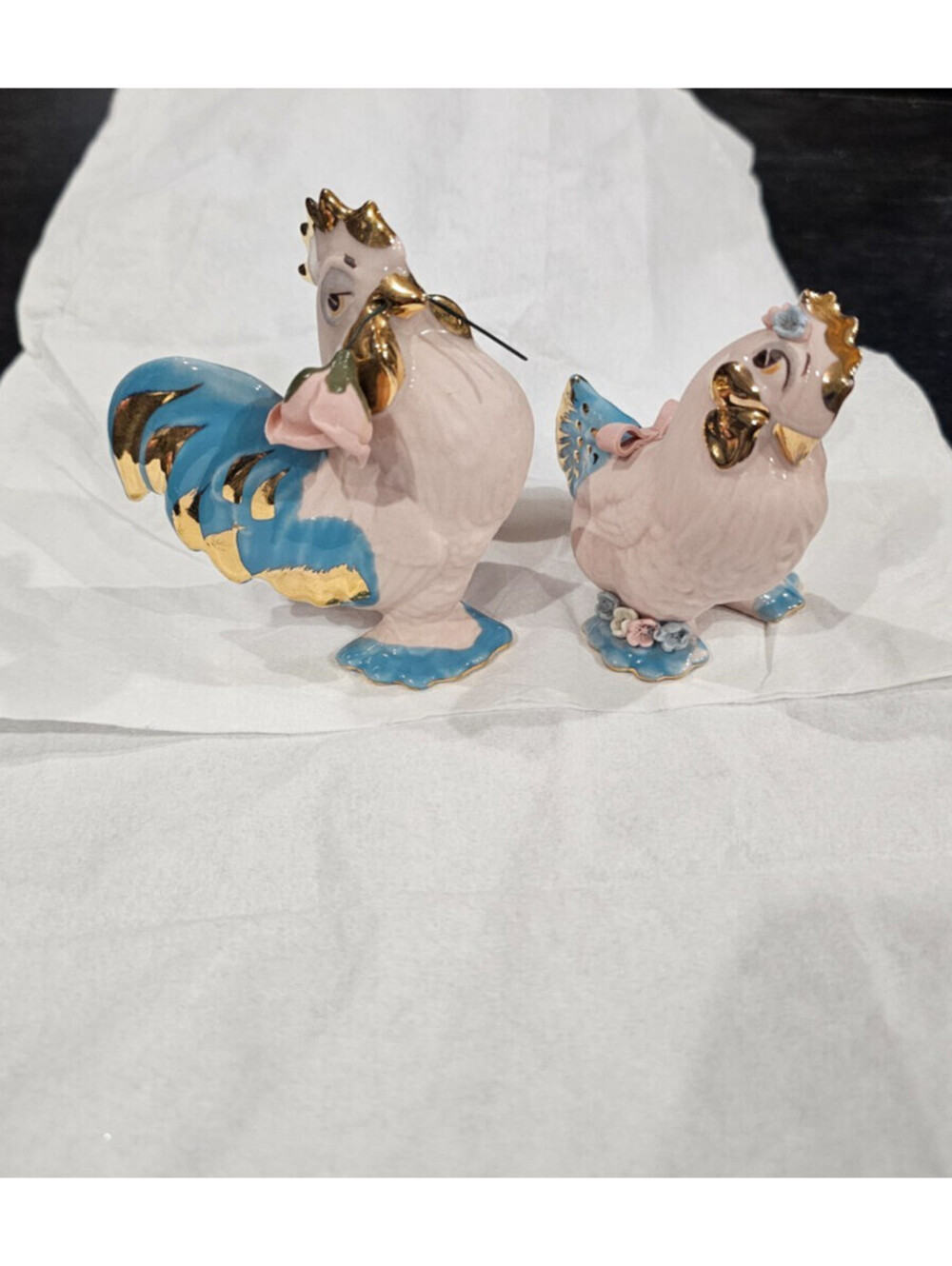 (2pc) Vintage Walker Renaker Pink Bisque Rooster With Rose & Chicken Figurines - Picture 2 of 12